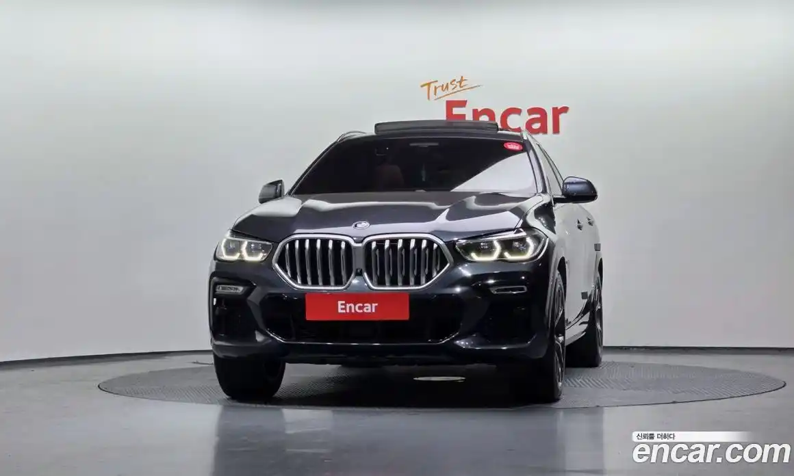 BMW X6 2021 3.0 Автомат в Москве № 192306, фото 1