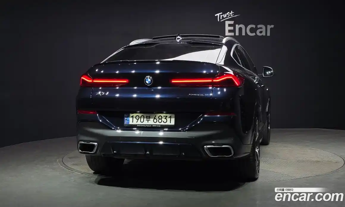 BMW X6 2022 3.0 Автомат в Москве № 192760, фото 4