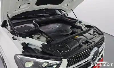 Mercedes-Benz GLE-Class 2025 3.0 Автомат в Москве № 193781, миниатюра 6