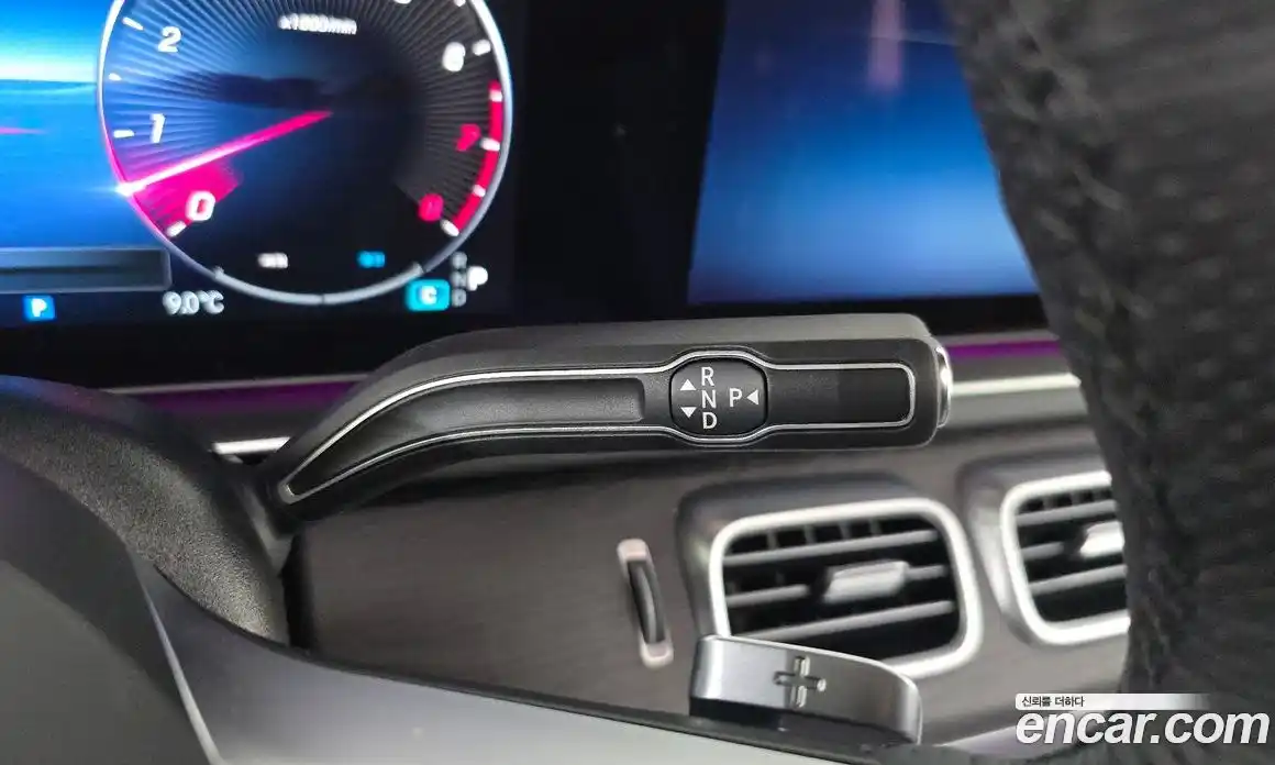 Mercedes-Benz GLE-Class 2025 3.0 Автомат в Москве № 193781, фото 9