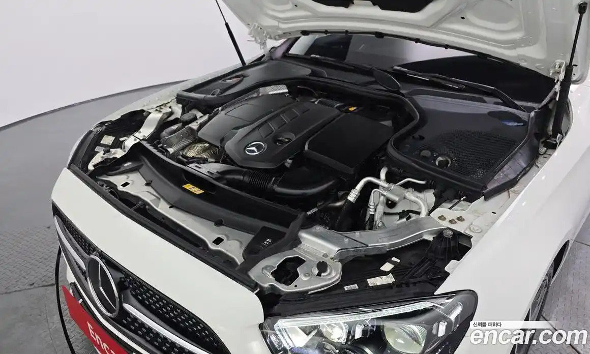 Mercedes-Benz E-Class 2021 1.9 Автомат в Москве № 194736, фото 17