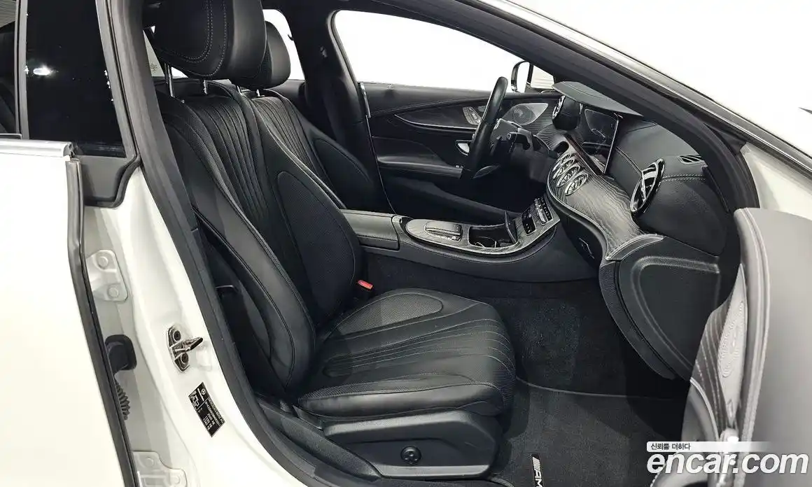 Mercedes-Benz CLS-Class 2021 3.0 Автомат в Москве № 194741, фото 1