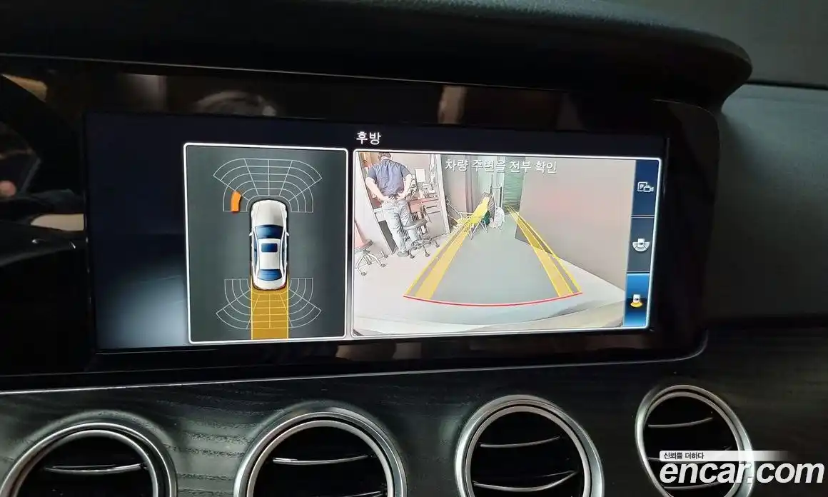 Mercedes-Benz E-Class 2018 1.9 Автомат в Москве № 195417, фото 17