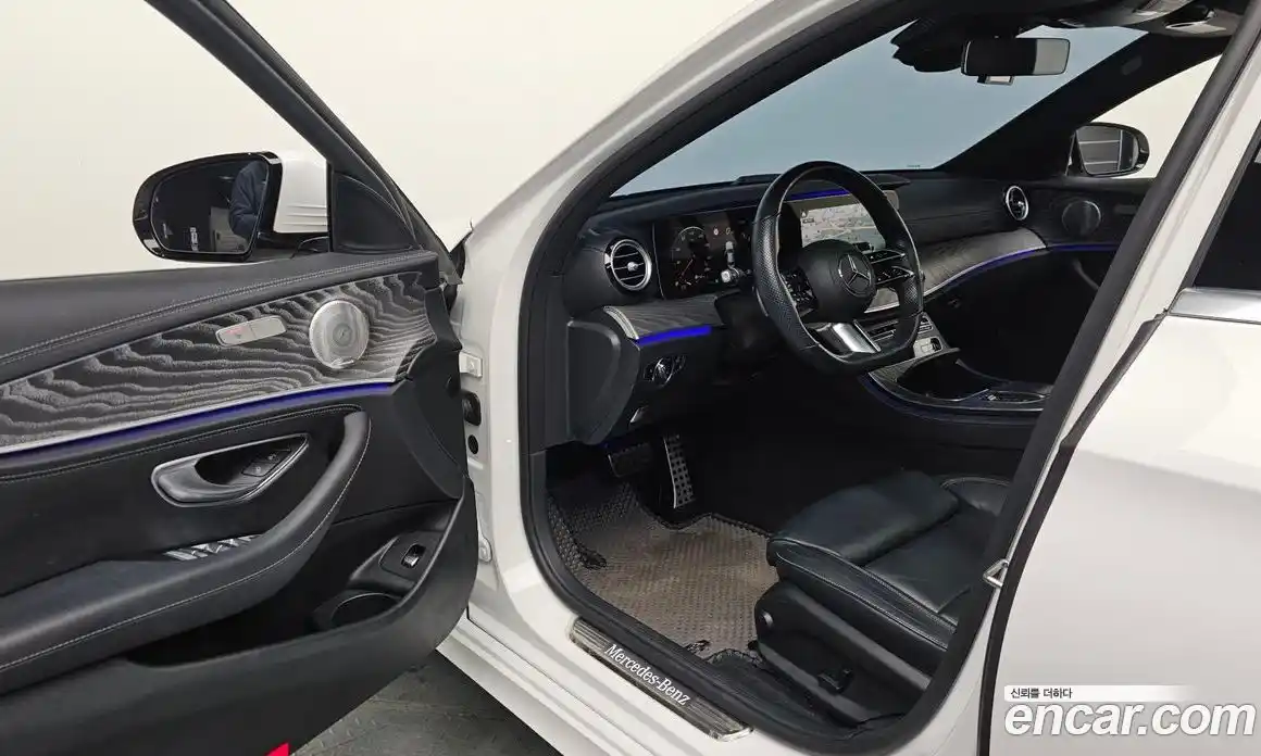 Mercedes-Benz E-Class 2021 2.0 Автомат в Москве № 195427, фото 14