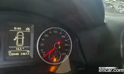 Volkswagen Tiguan 2015 2.0 Автомат в Москве № 196389, миниатюра 11