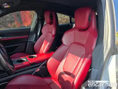 Porsche Taycan 2021 0.1 Автомат в Москве № 197473, миниатюра 12