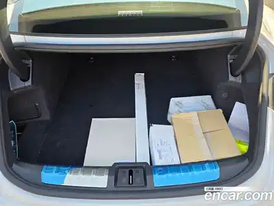 Porsche Taycan 2021 0.1 Автомат в Москве № 197473, миниатюра 9