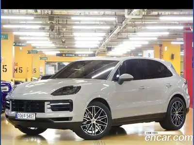 Porsche Cayenne 2024 3.0 Автомат в Москве № 197845, миниатюра 3