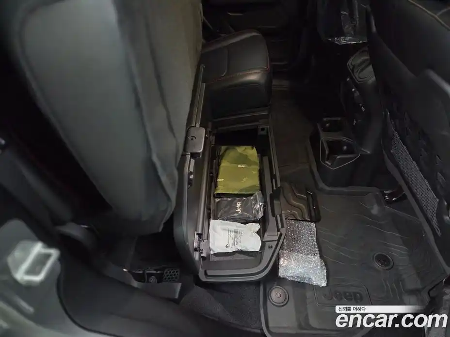 Jeep Gladiator 2023 3.6 Автомат в Москве № 199376, фото 14