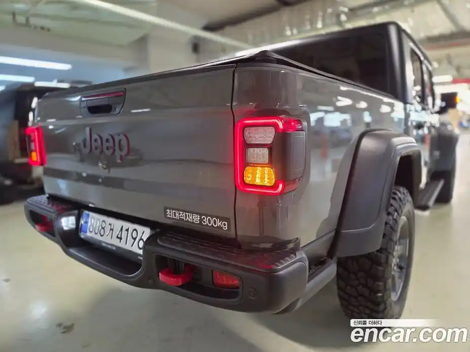 Jeep Gladiator 2023 3.6 Автомат в Москве № 199376, фото 4