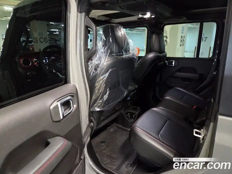 Jeep Gladiator 2023 3.6 Автомат в Москве № 199376, фото 10