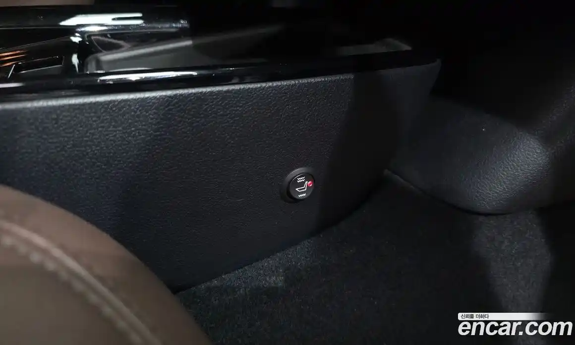 Toyota Prius 2022 1.8 Автомат в Москве № 199613, фото 18