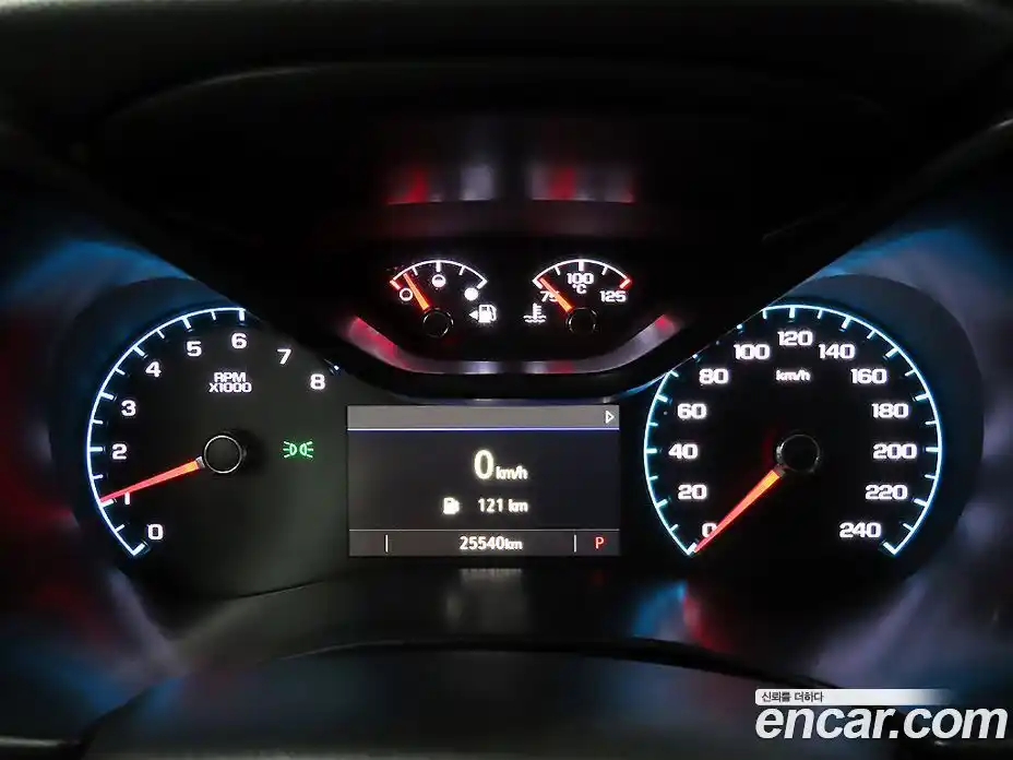 Chevrolet Colorado 2022 3.6 Автомат в Москве № 203470, фото 9