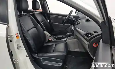 Renault SM3 2011 1.6 Автомат в Москве № 206874, миниатюра 3