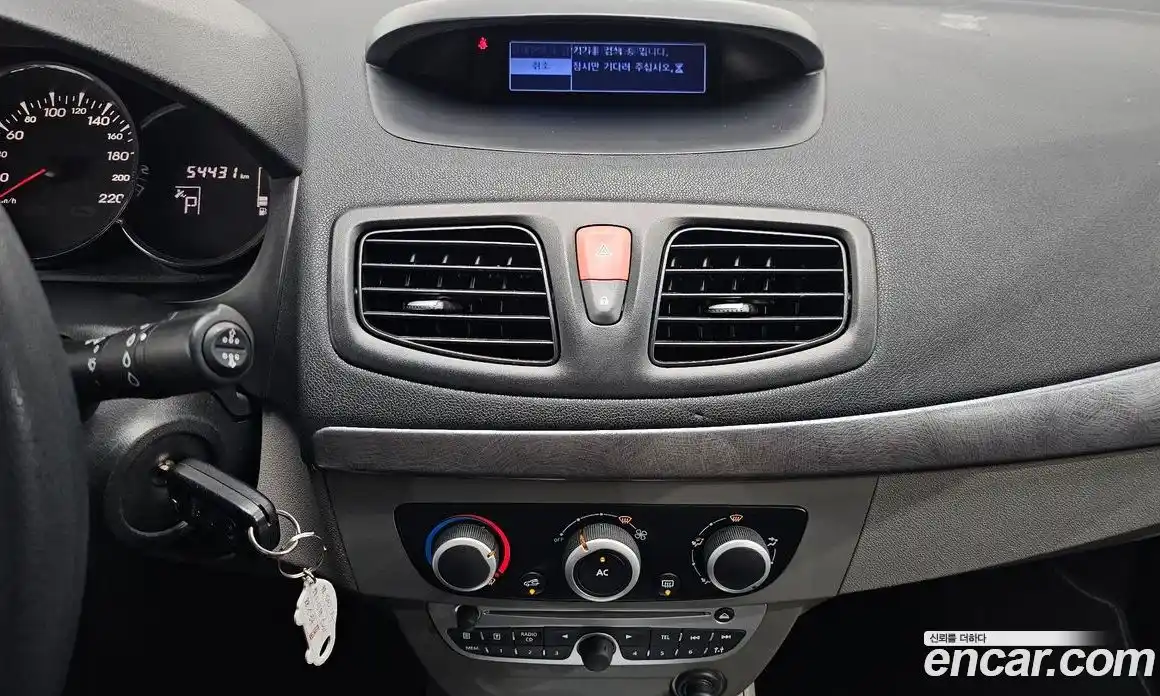 Renault SM3 2011 1.6 Автомат в Москве № 206874, фото 5