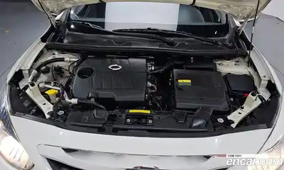 Renault SM3 2011 1.6 Автомат в Москве № 206874, миниатюра 9