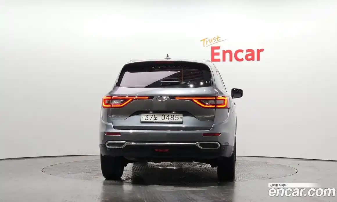 Renault QM6 2017 2.0 Автомат в Москве № 208775, фото 19