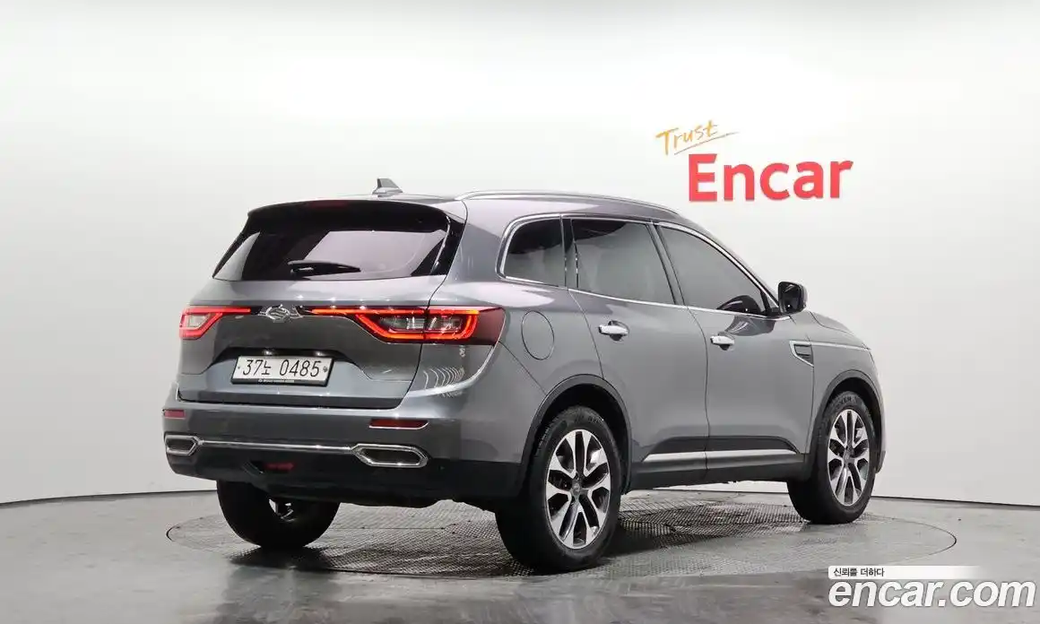 Renault QM6 2017 2.0 Автомат в Москве № 208775, фото 6