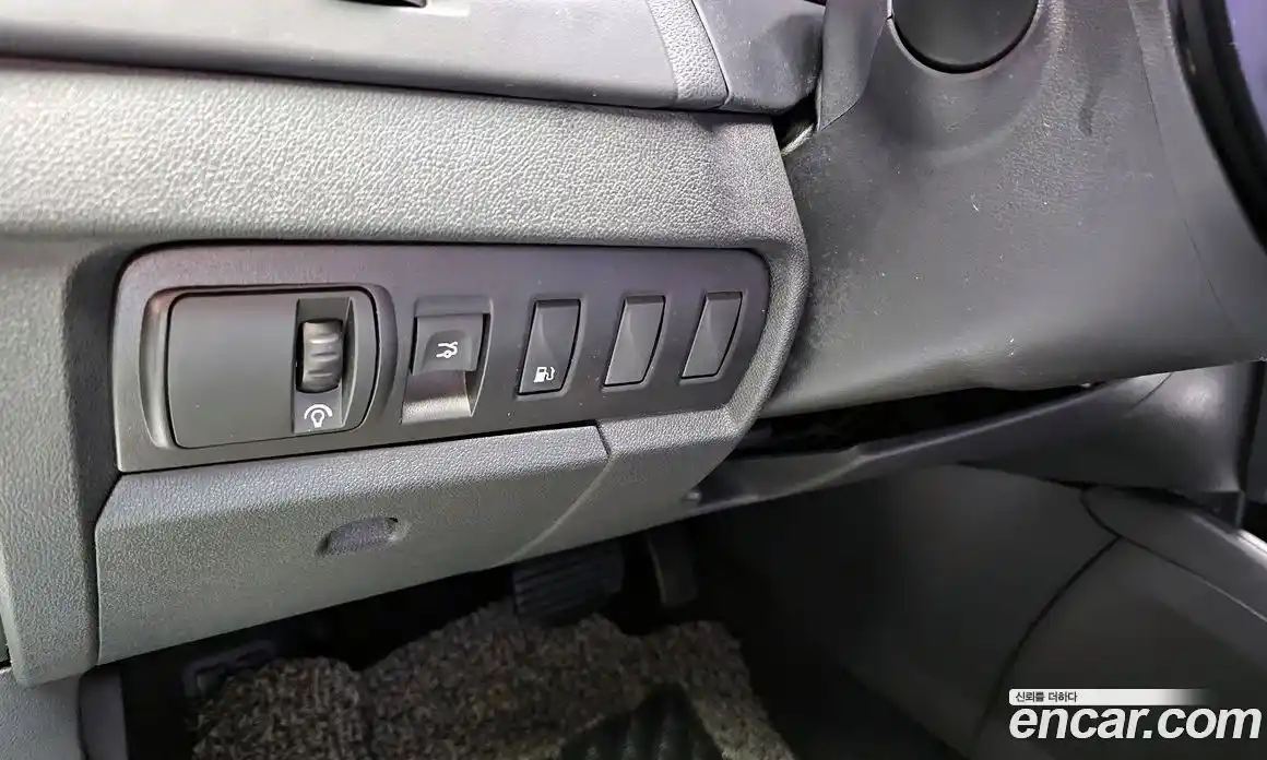 Renault SM3 2015 1.6 Автомат в Москве № 209392, фото 6