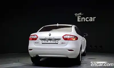 Renault SM3 2015 1.6 Автомат в Москве № 209392, миниатюра 7