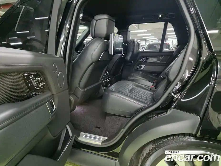 Land Rover Range-Rover 2018 5.0 Автомат в Москве № 213696, фото 9