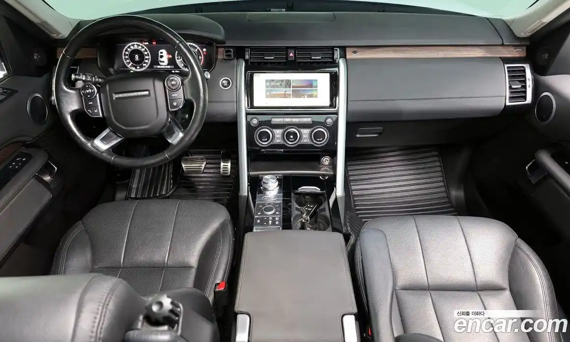 Land Rover Discovery 2018 3.0 Автомат в Москве № 213732, фото 15