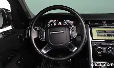 Land Rover Discovery 2018 3.0 Автомат в Москве № 213732, миниатюра 2