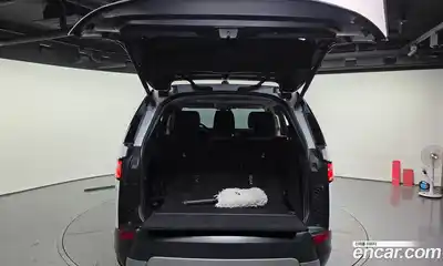 Land Rover Discovery 2018 3.0 Автомат в Москве № 213732, миниатюра 10