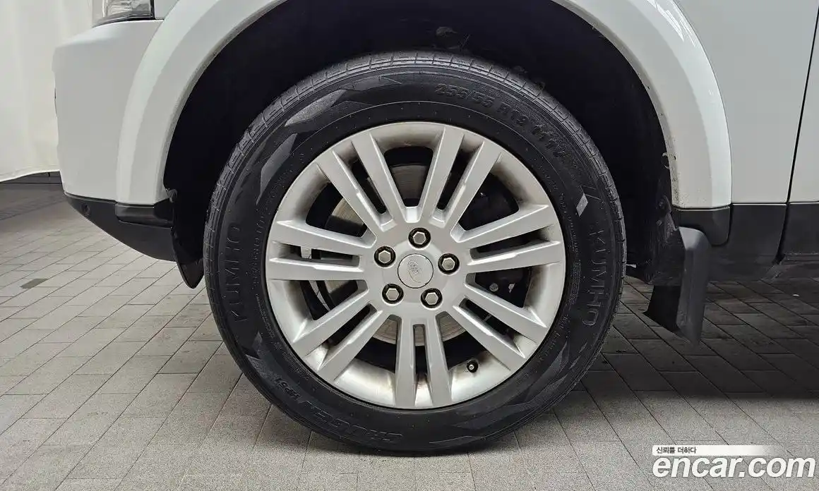 Land Rover Discovery 2014 3.0 Автомат в Москве № 213734, фото 16