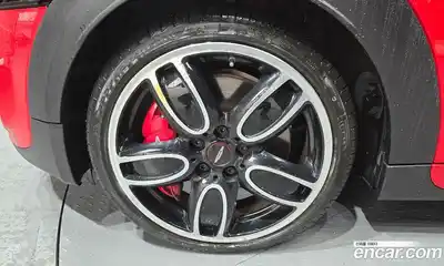 Mini Cooper Convertible 2019 2.0 Автомат в Москве № 214250, миниатюра 2