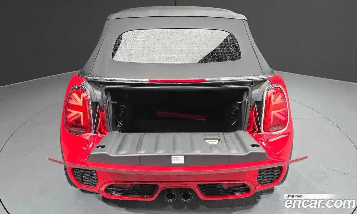 Mini Cooper Convertible 2019 2.0 Автомат в Москве № 214250, фото 10