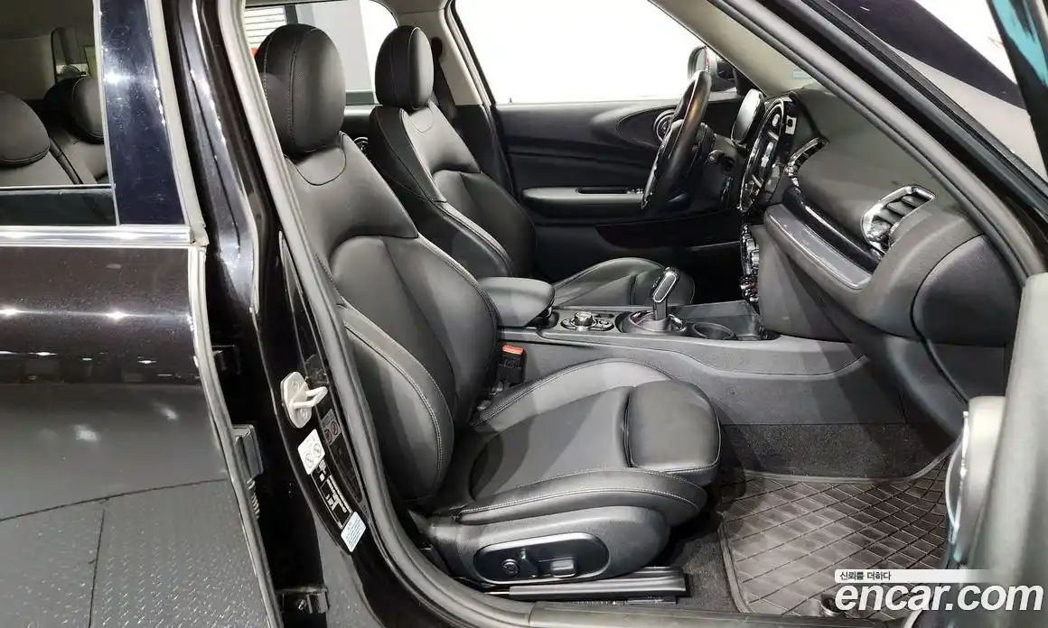 Mini Clubman 2021 2.0 Автомат в Москве № 214318, фото 11