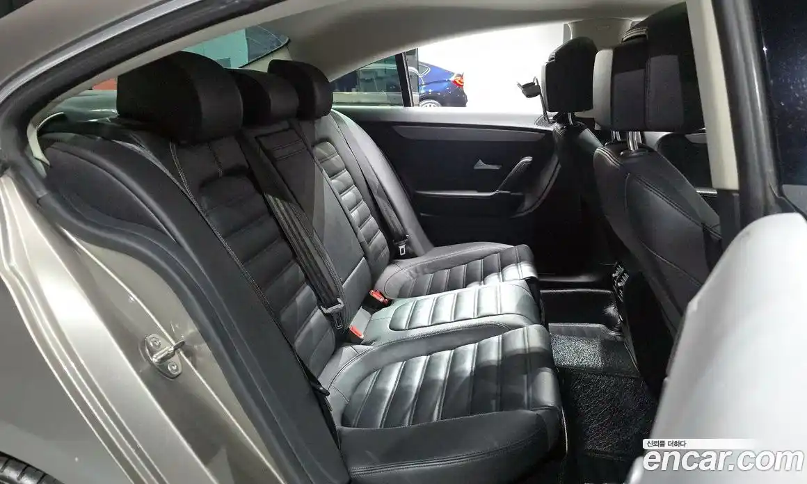 Volkswagen CC 2015 2.0 Автомат в Москве № 215275, фото 16