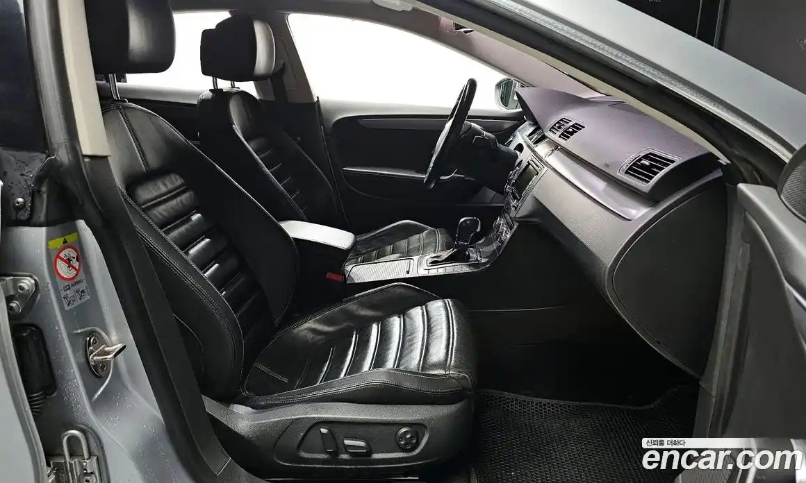 Volkswagen CC 2013 2.0 Автомат в Москве № 215381, фото 11