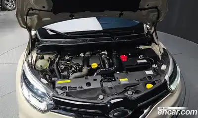 Renault QM3 2018 1.5 Автомат в Москве № 221063, миниатюра 10