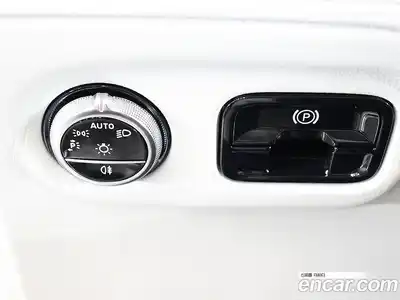 Mercedes-Benz EQE 2023 Автомат в Москве № 221666, миниатюра 5