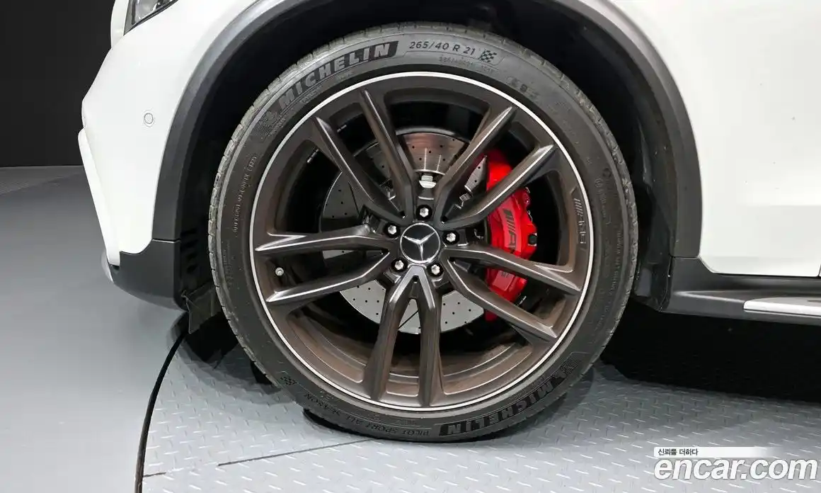 Mercedes-Benz GLC-Class 2018 4.0 Автомат в Москве № 221826, фото 11