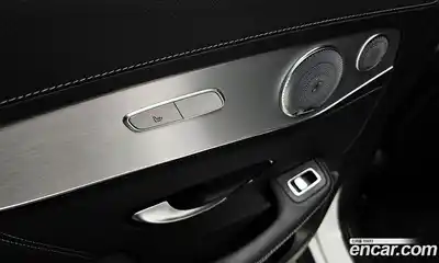 Mercedes-Benz GLC-Class 2018 4.0 Автомат в Москве № 221826, миниатюра 12