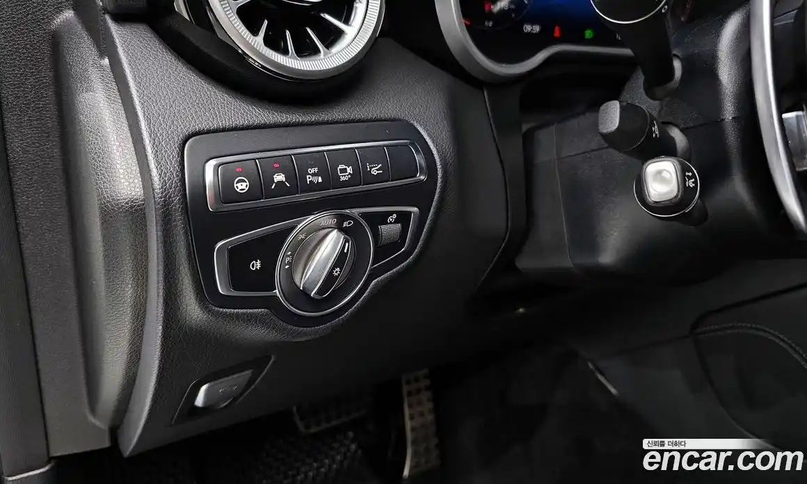 Mercedes-Benz GLC-Class 2018 4.0 Автомат в Москве № 221826, фото 16