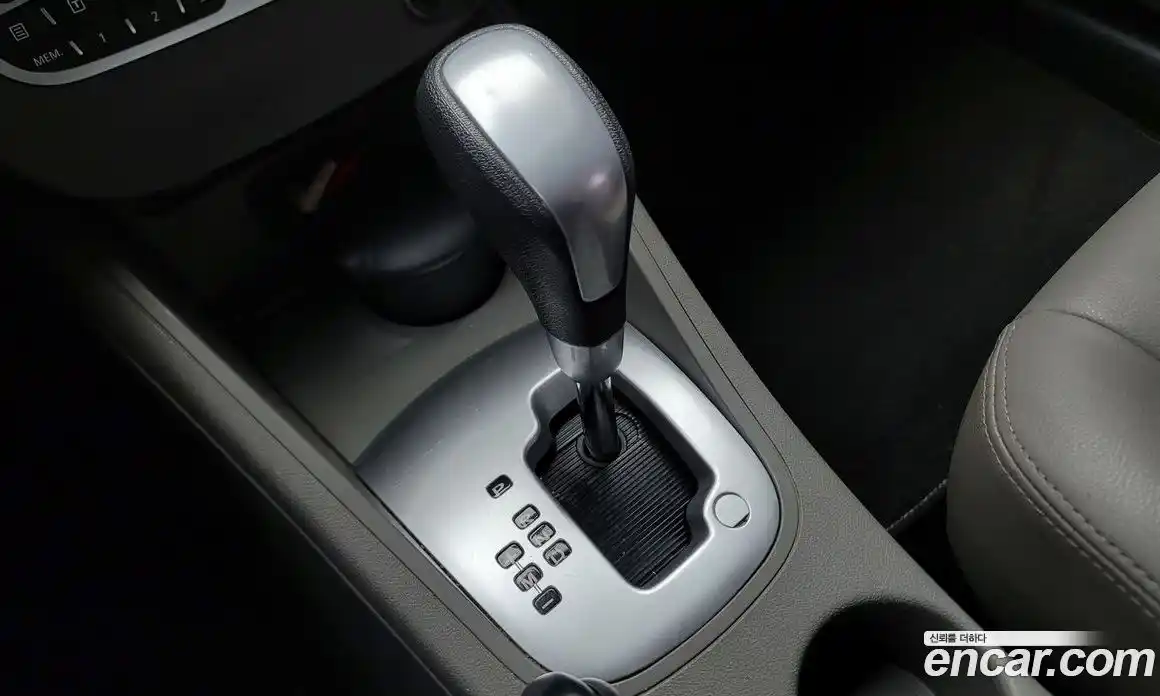 Renault SM3 2010 1.6 Автомат в Москве № 222728, фото 12