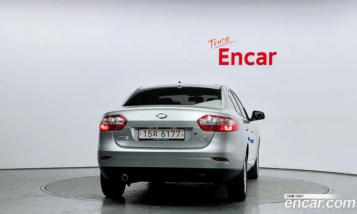 Renault SM3 2010 1.6 Автомат в Москве № 222728, фото 7