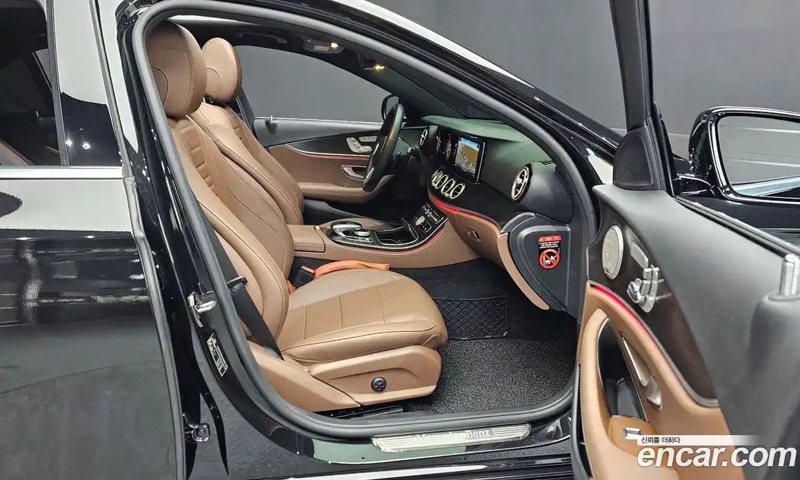 Mercedes-Benz E-Class 2020 2.0 Автомат в Москве № 222969, фото 6