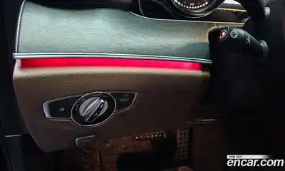 Mercedes-Benz E-Class 2020 2.0 Автомат в Москве № 222969, миниатюра 7