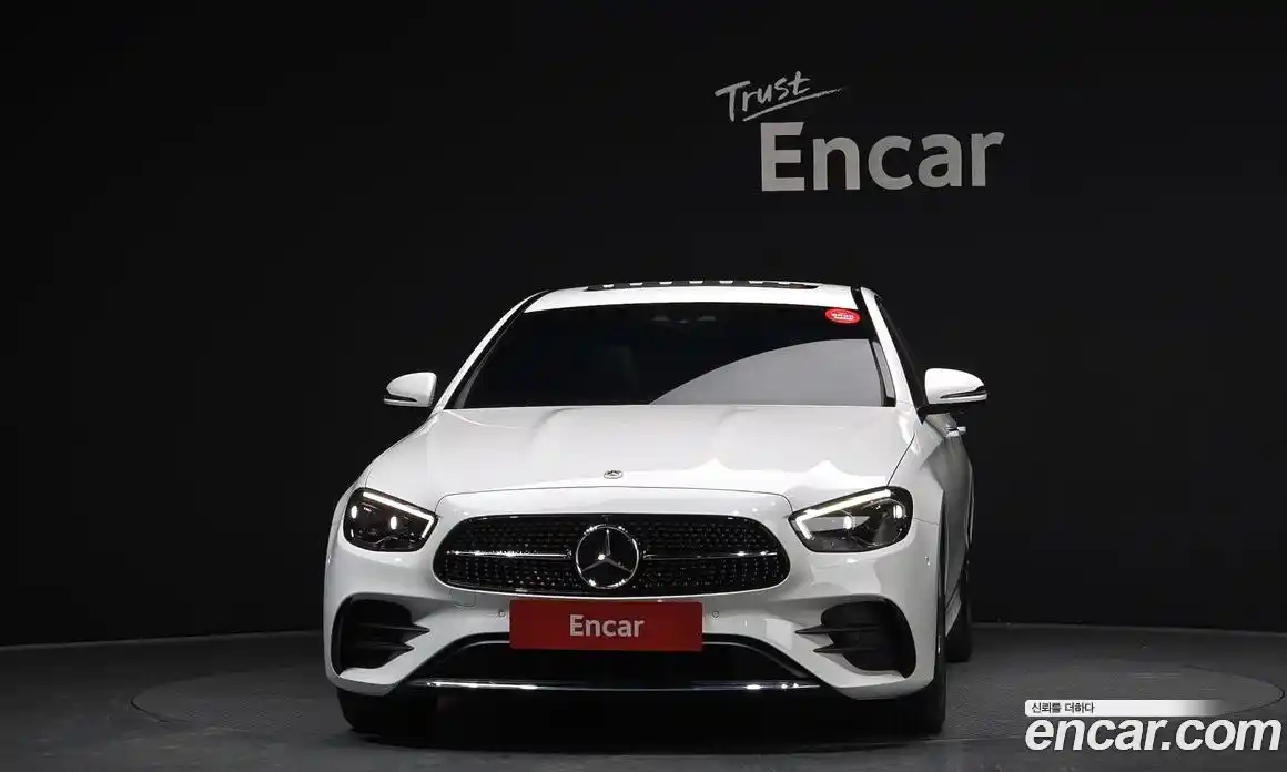 Mercedes-Benz E-Class 2023 2.0 Автомат в Москве № 223981, фото 12