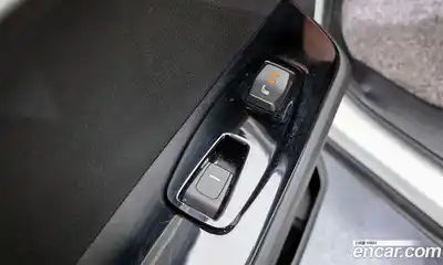 SsangYong Torres 2023 1.5 Автомат в Москве № 225590, миниатюра 5