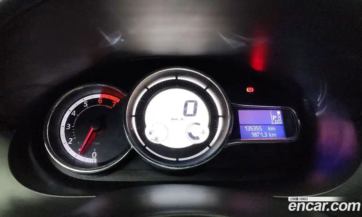 Renault SM3 2016 1.6 Автомат в Москве № 226041, фото 3