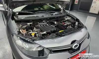 Renault SM3 2016 1.6 Автомат в Москве № 226041, миниатюра 4