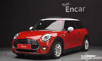 Mini Cooper, 2015
