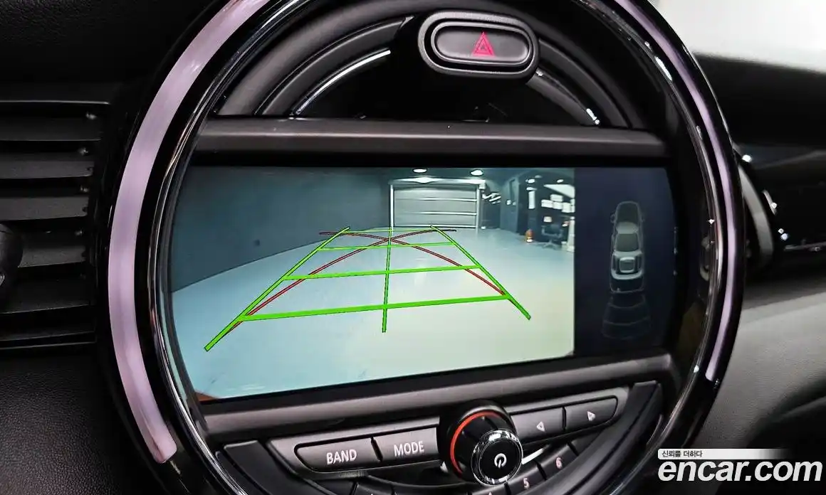 Mini Cooper 2015 1.5 Автомат в Москве № 226962, фото 16