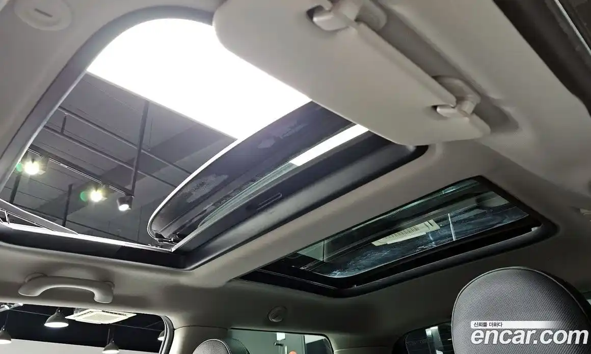 Mini Cooper 2015 1.5 Автомат в Москве № 226962, фото 19